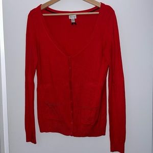 DYNAMITE: Button-down Cardigan